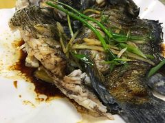 -覃记海鲜美食餐厅