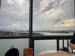 -必胜客(海滨店)