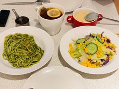 -必胜客(阿罗海店)