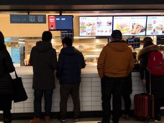 -肯德基(南京站A2检票口楼上)