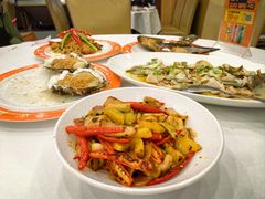 -粤盛海鲜平价店(洛溪食街店)