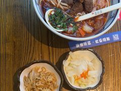 -鑫花溪牛肉米粉(印象水街都心荟店)