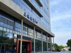 -七宝中学游泳馆