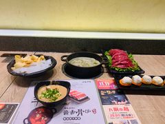-呷哺呷哺(新世界百货望京店)