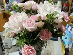 -亭亭鲜花店(中山北路店)