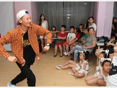 -雅米拉艺术中心(少儿舞蹈培训)