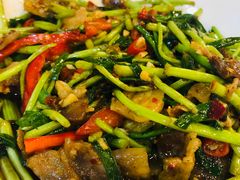 黎蒿腊肉-万小金辣椒炒肉(三经路店)