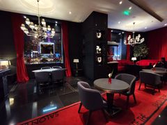 -Salon de The de Joel Robuchon(外滩18号店)