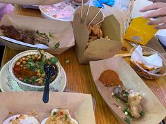 -八一路好吃街(雨田商务大厦店)