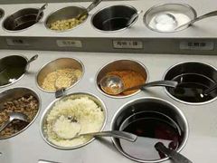 自助调料区-海底捞火锅(凯德广场店)