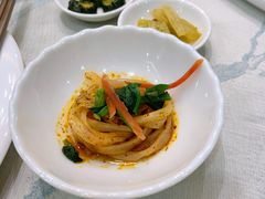 岐山擀面皮-令氏家外家周秦食府(高新店)