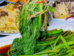 -伊带伊路新疆美食府(呼家楼店)
