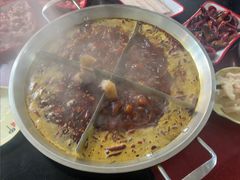 -储奇门鳝鱼火锅(总店)