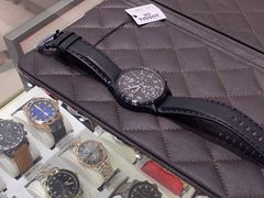 -亨得利钟表商店