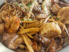 -徐记小怪兽肉蟹煲(中央大街店)