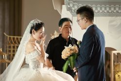 -MECCI婚礼摄影跟拍(红东方广场店)