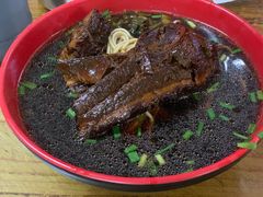 -小龙大肉面馆
