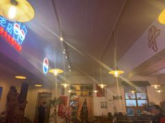-霄汉牛三鲜湖北砂锅菜(万松园2店)