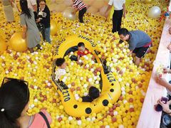 -新华百货CC Park购物广场