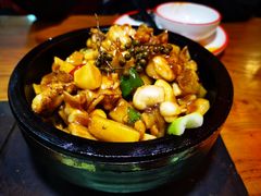 石锅牛蛙-新白鹿餐厅(百联中环店)
