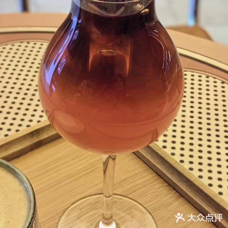 只在此山中，云深不知处