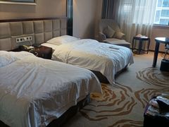 -陕西华浮宫酒店(未央湖公园店)