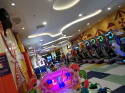 -meland·儿童乐园·游戏厅娃娃机·电玩Xbox(成都合生汇店)