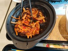 -老娘舅餐厅(黄龙体育中心店)