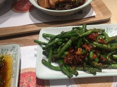 -老乡鸡(上海白玉兰广场店)