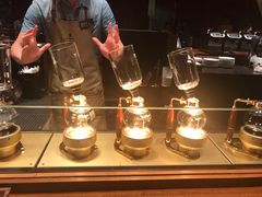 -星巴克(西藏路店)