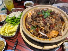 -沙胆彪炭炉牛杂煲(上海日月光广场店)
