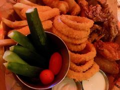 小吃拼盘-MR.ROCKY洛奇先生RESTAURANT&BAR(宝安壹方城店)