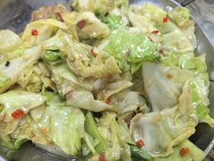 干锅手撕包菜-江南古镇味道·私房菜
