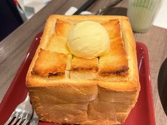 -港丽餐厅(来福士店)