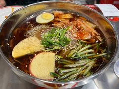 -堂堂小伙夫·辽宁小吃大排档(京西大悦城店)