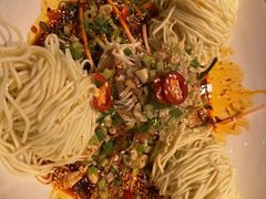 -有红鸡毛店·川菜(建设路店)