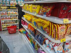 -好特卖HotMaxx(杭州滨江宝龙城店)