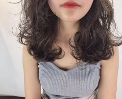 -侨治发型