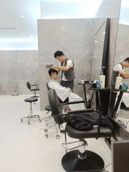 -TONI&GUY