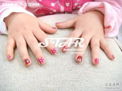 点击看大图 0400-STAR美甲店