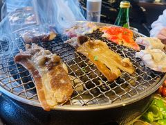-草家酱蟹炭火烤肉店(珲春南路一店)