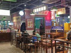 大堂-楠火锅(新塘翡翠绿洲店)
