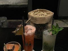 -Long Bar(莱佛士酒店)