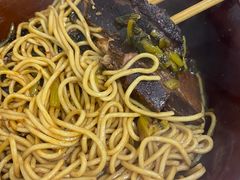 -小龙大肉面馆