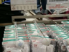 -优衣库(红谷滩万达店)