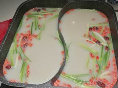 -蜀张一派斑鱼大虾(宁河旗舰店)