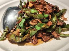 招牌辣椒炒肉-兰湘子·湘菜小炒(济南领秀城店)