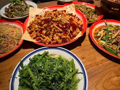 -泥糊破店小酒馆·团建聚餐(南京西路店)