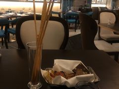 -卡佩罗意大利餐厅及酒吧Al Cappello Trattoria
