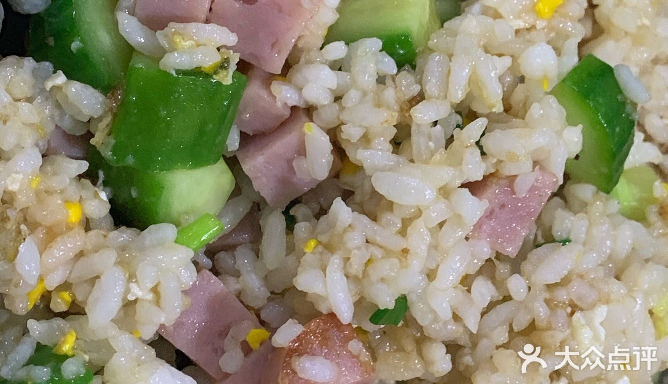 解决冰箱剩菜剩饭的终极方法什锦炒饭